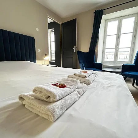 E4 Reton Avec Balnéo T2 Au Couur D *