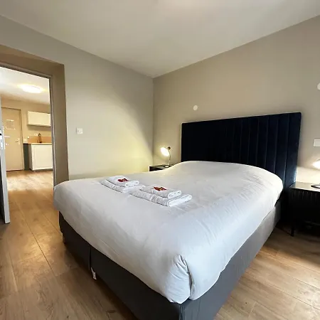 E4 Reton Avec Balneo T2 Au Couur D Apartment Epernay