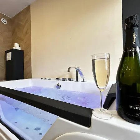 E4 Reton Avec Balnéo T2 Au Couur D Épernay